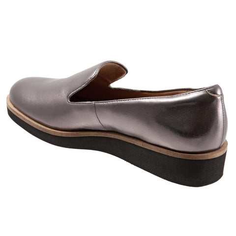 Softwalk Westport S2011-033 Womens Gray Wide Leather Loafer Flats Shoes