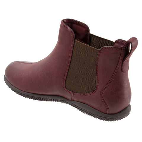 Softwalk Highland S2053-626 Womens Burgundy Leather Slip On Chelsea Boots