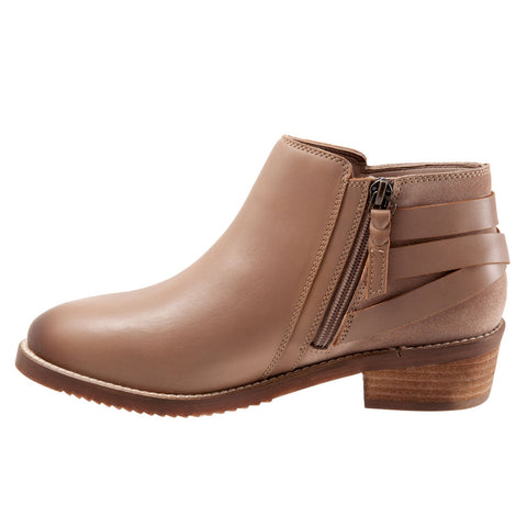 Softwalk Raleigh S2155-063 Womens Brown Wide Leather Ankle & Booties Boots