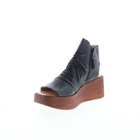 Miz Mooz Greenwich Womens Black Leather Zipper Platform Sandals Shoes