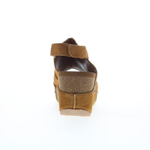 Volatile Montpelier PV136 Womens Brown Suede Strap Wedges Sandals Shoes